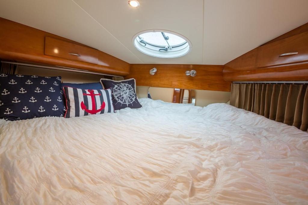 Sea Pearl Boston Yacht Otel Dış mekan fotoğraf
